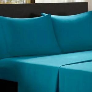 Betsy Johnson Queen sheets